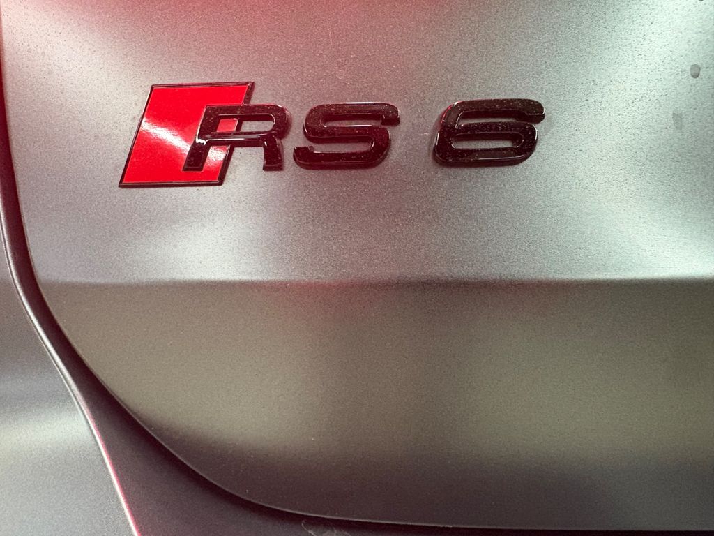 Audi RS6 2025
