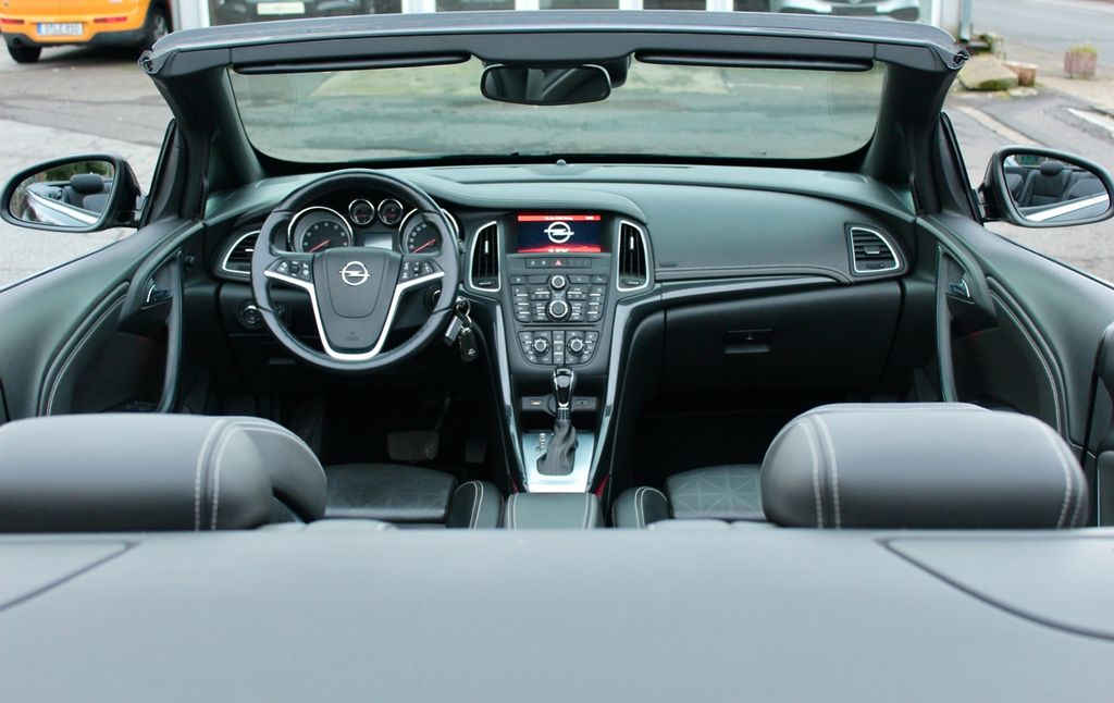 Opel Cascada 2018