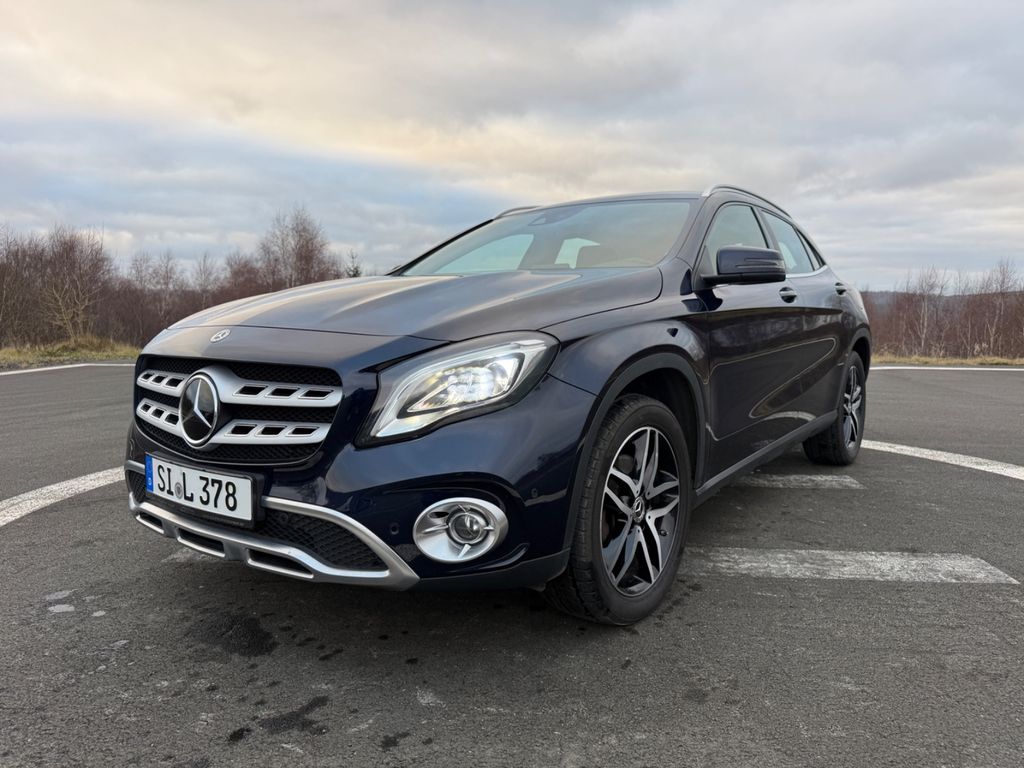 Mercedes-Benz GLA 220 2018