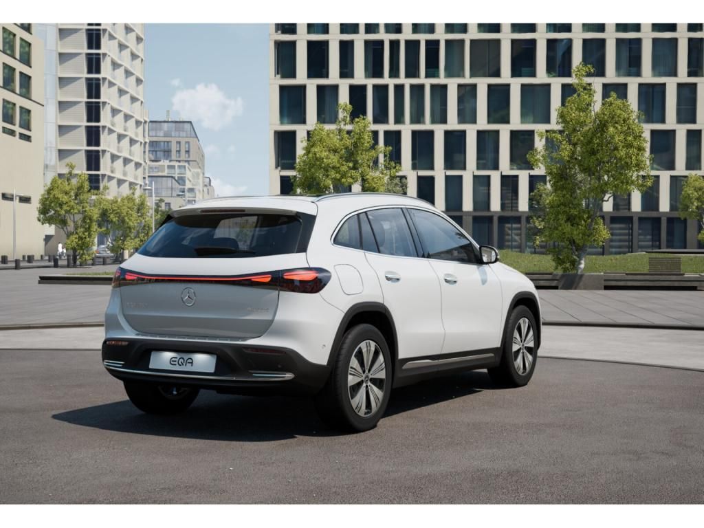 Mercedes-Benz EQA 2024