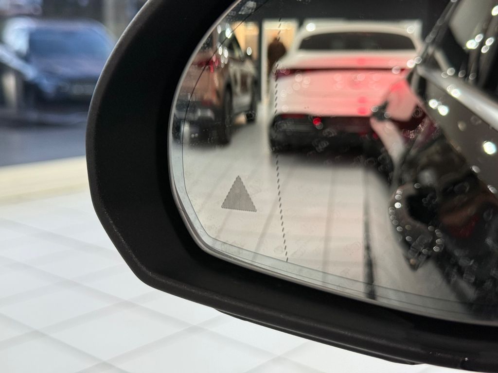 Mercedes-Benz C 200 2024