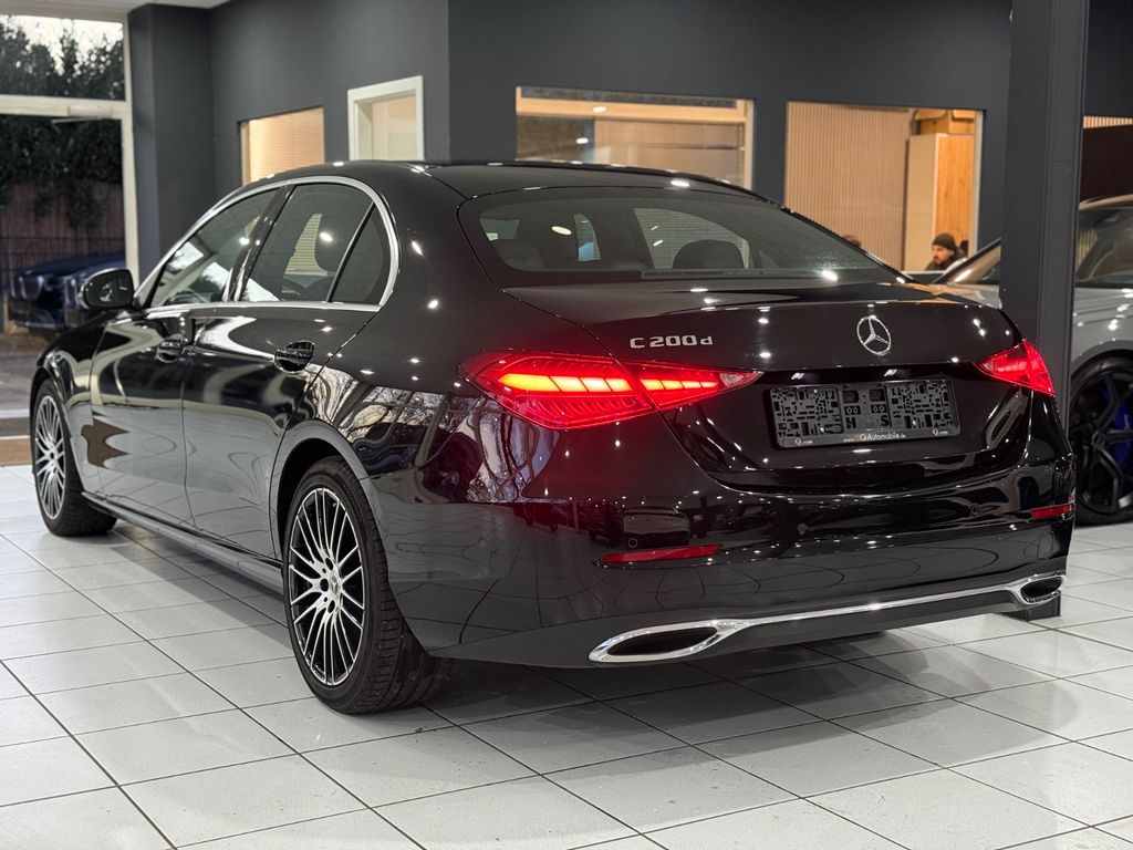 Mercedes-Benz C 200 2024