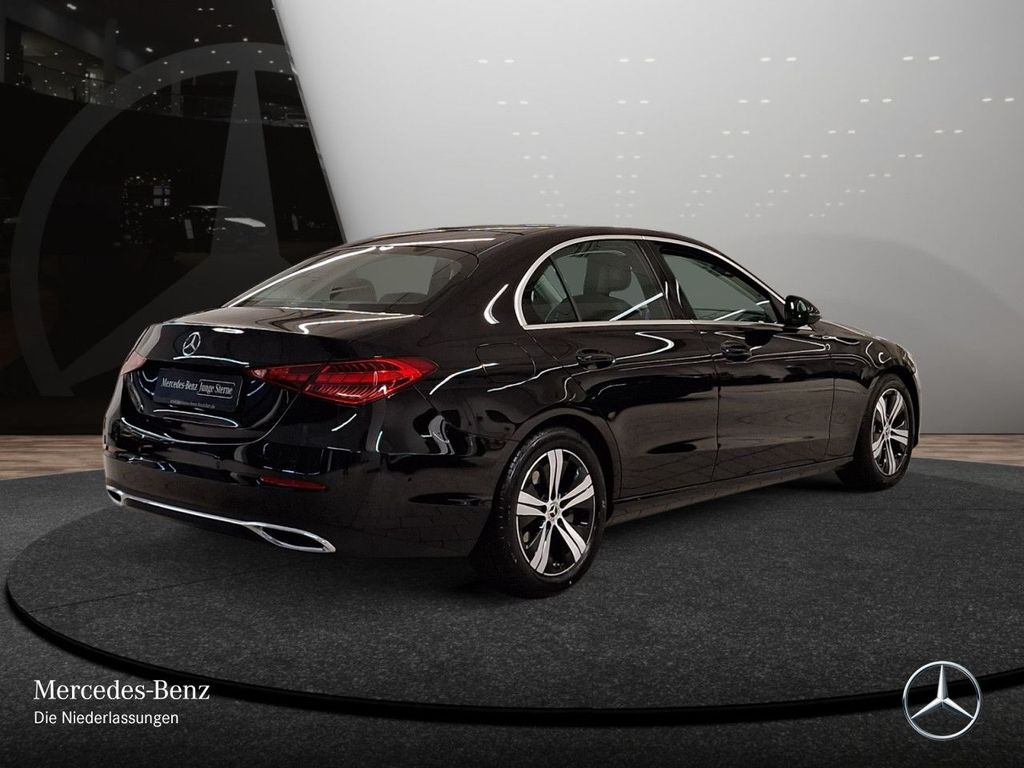 Mercedes-Benz C 200 2025