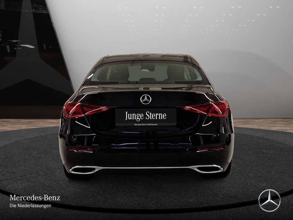 Mercedes-Benz C 200 2025