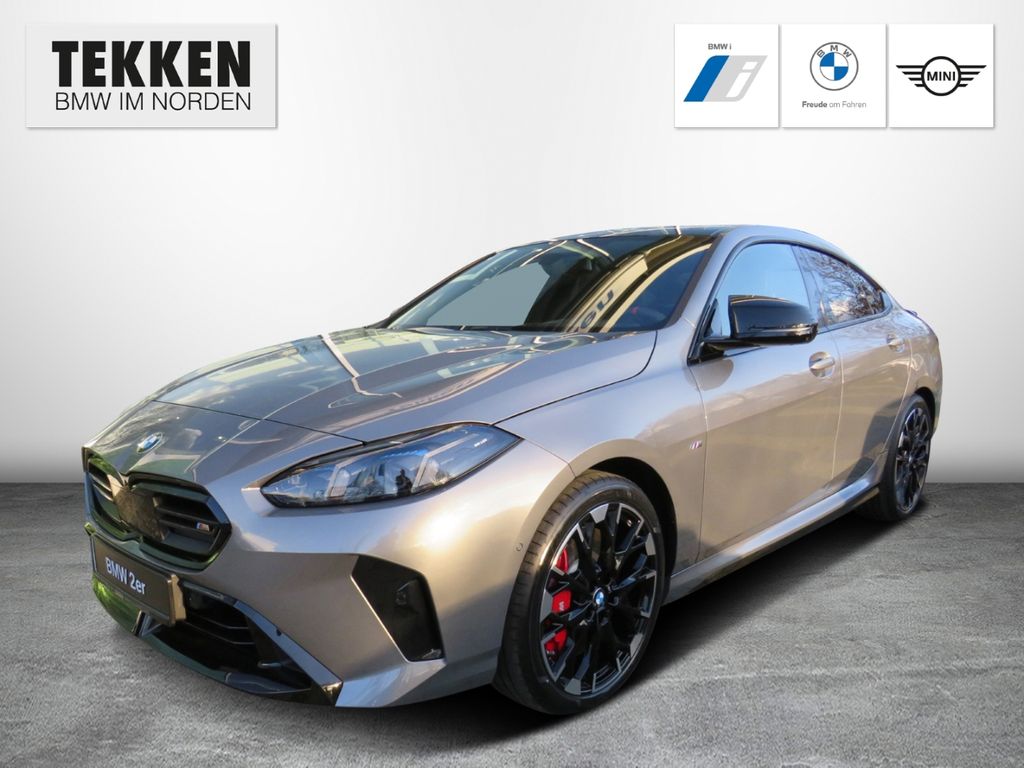 BMW M235