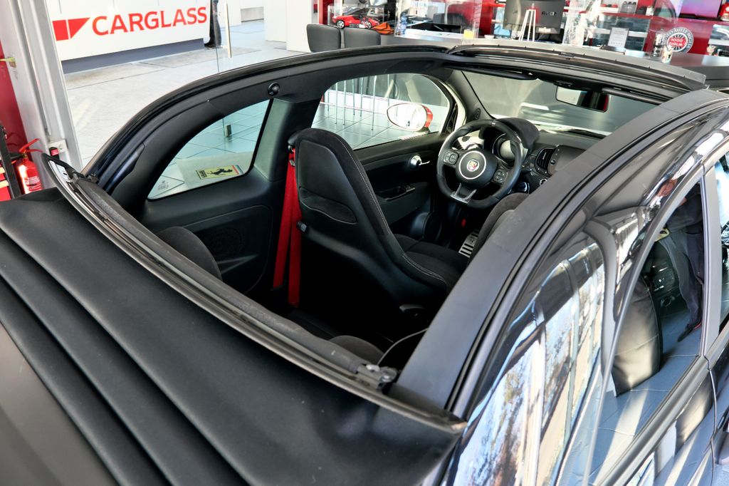 Abarth 595 Competizione 2022