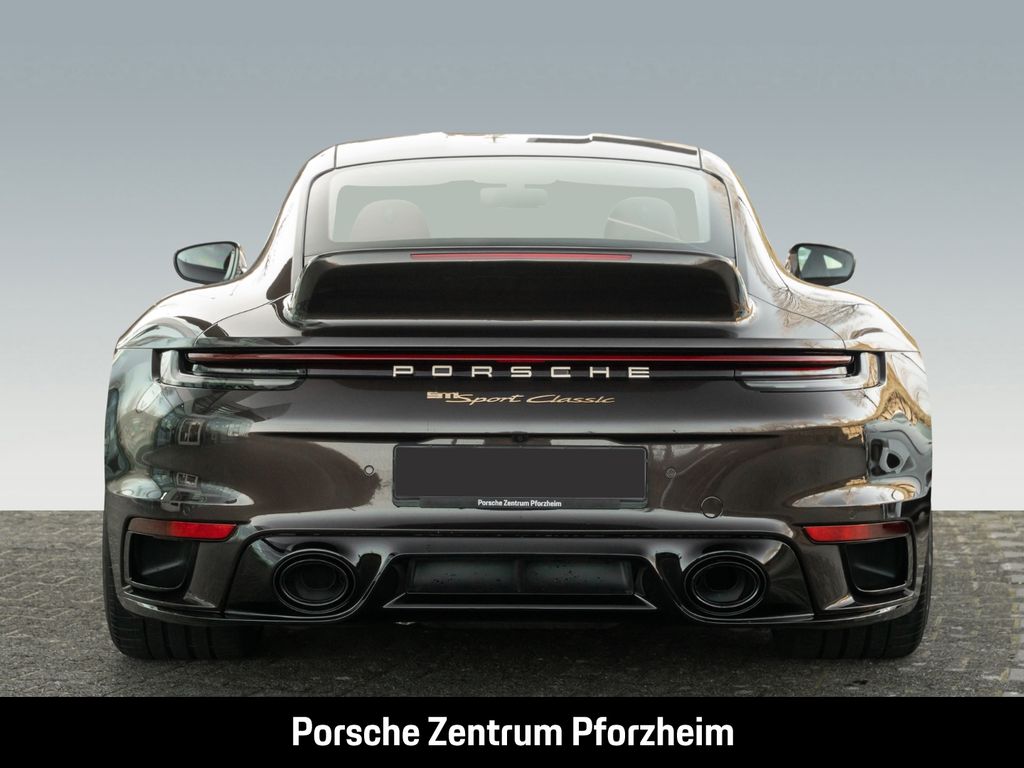 Porsche 992 2022