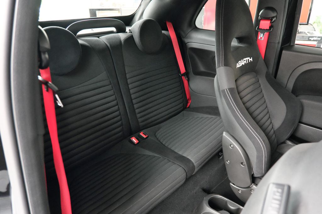 Abarth 595 Competizione 2022