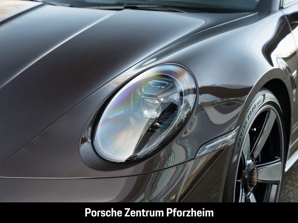 Porsche 992 2022