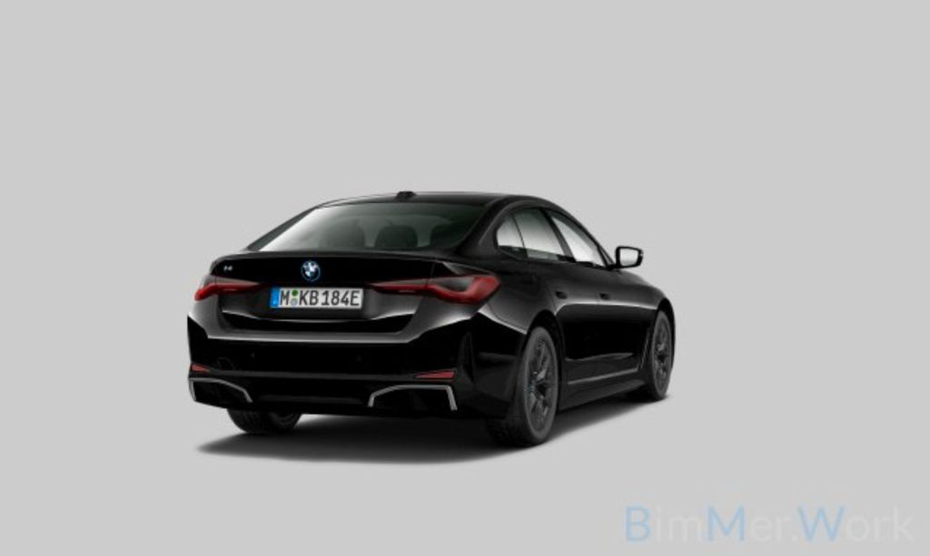BMW i4 2023