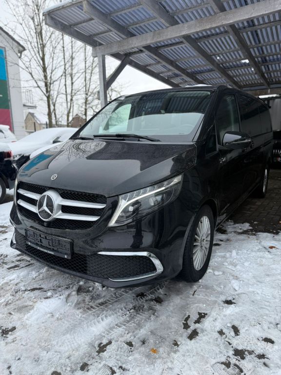 Mercedes-Benz V 300 2023