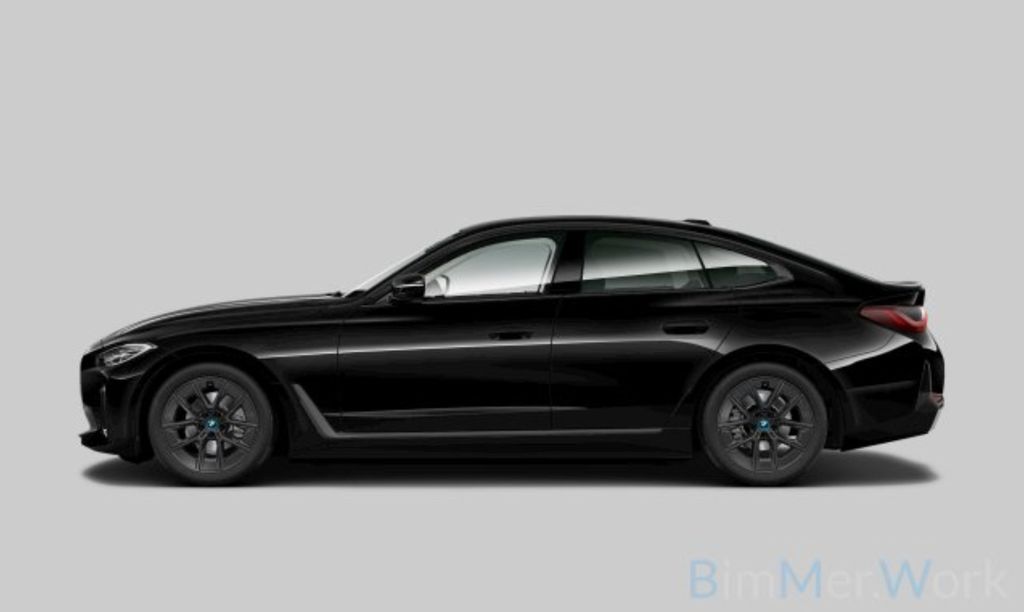BMW i4 2023