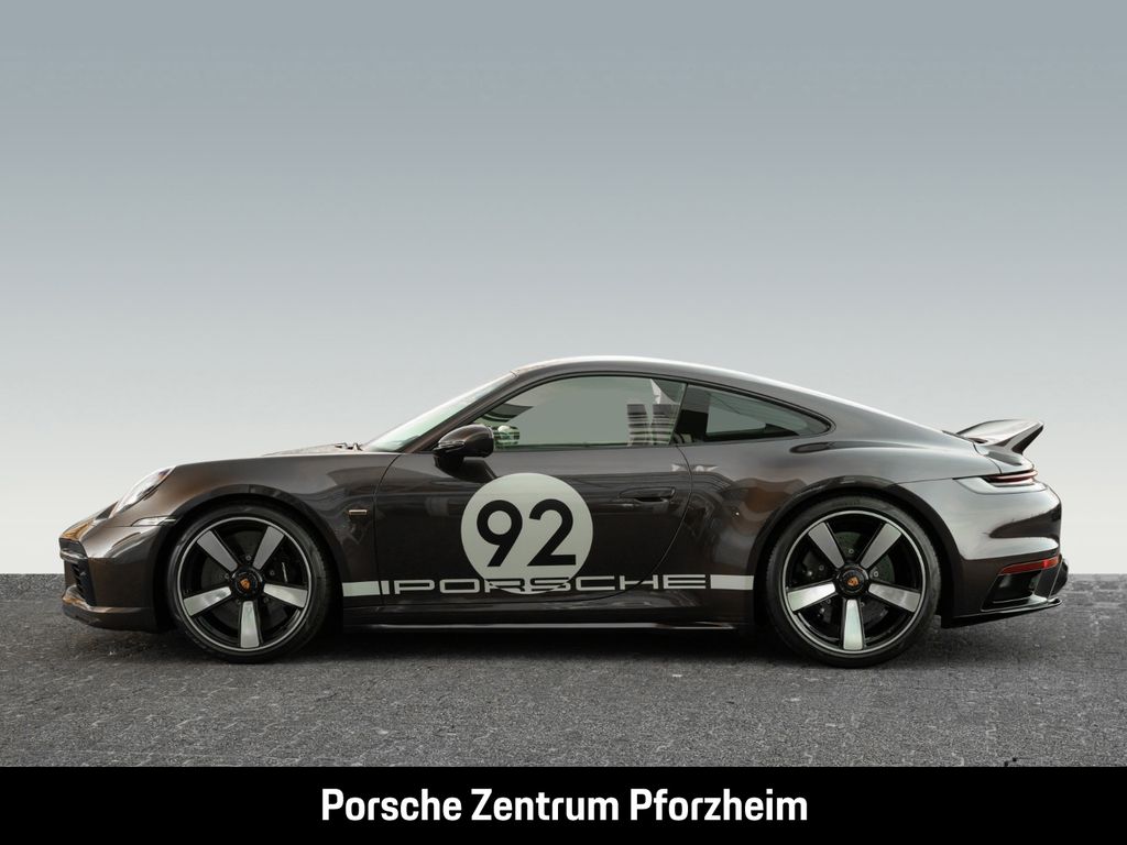 Porsche 992 2022