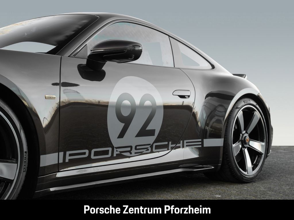 Porsche 992 2022