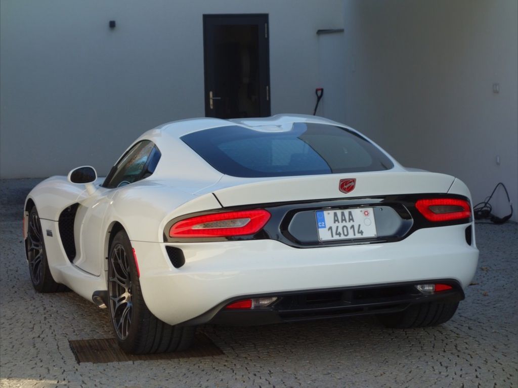 Dodge Viper 2015
