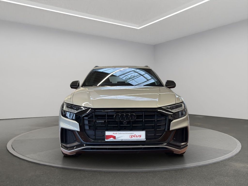 Audi Q8 2022