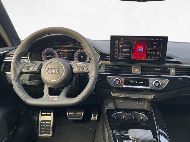 Audi A4 2025
