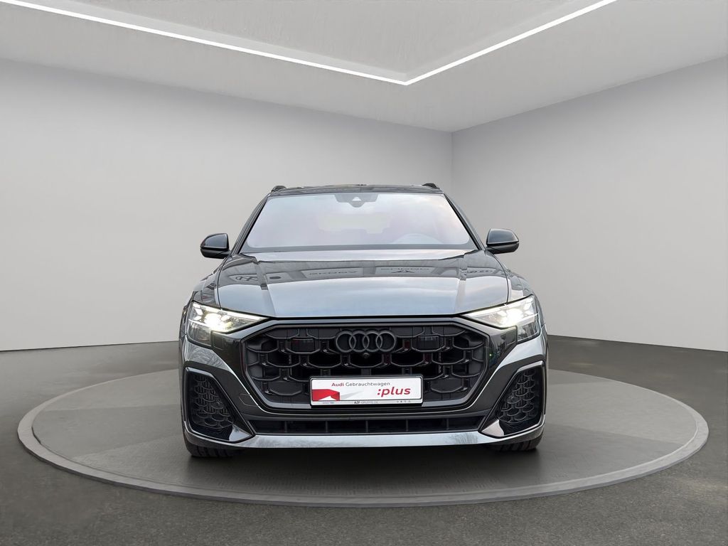 Audi SQ8 2023