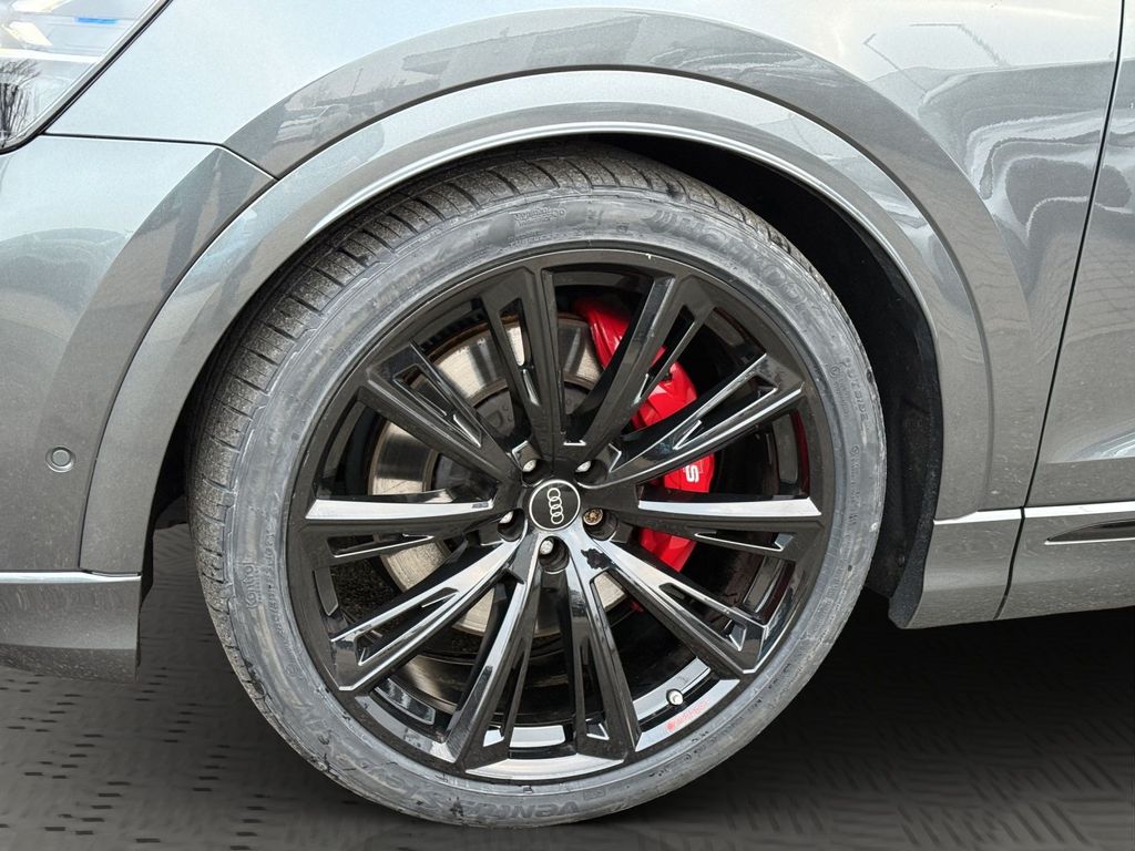 Audi SQ8 2023