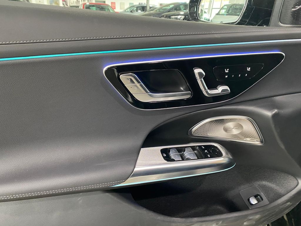 Mercedes-Benz E 300 2024