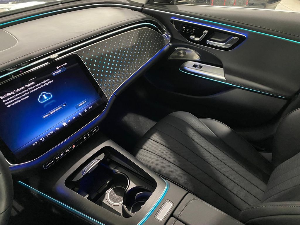 Mercedes-Benz E 300 2024