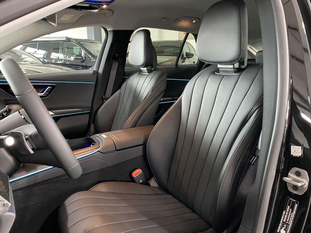 Mercedes-Benz E 300 2024