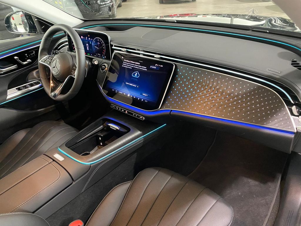 Mercedes-Benz E 300 2024