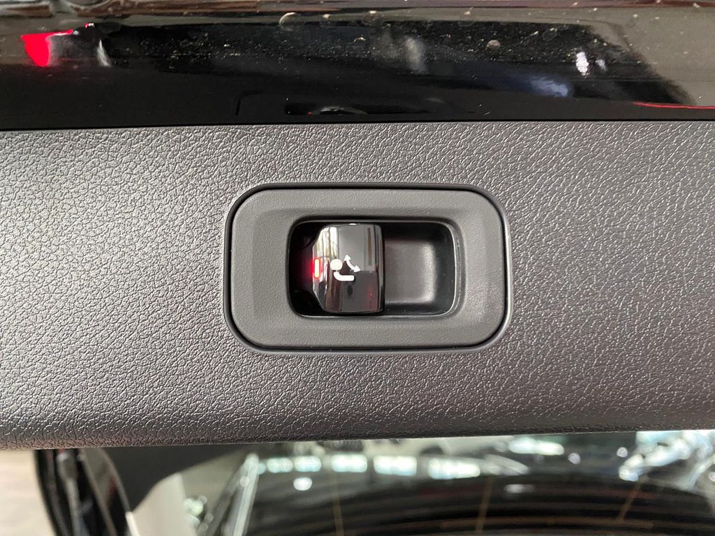 Mercedes-Benz E 300 2024