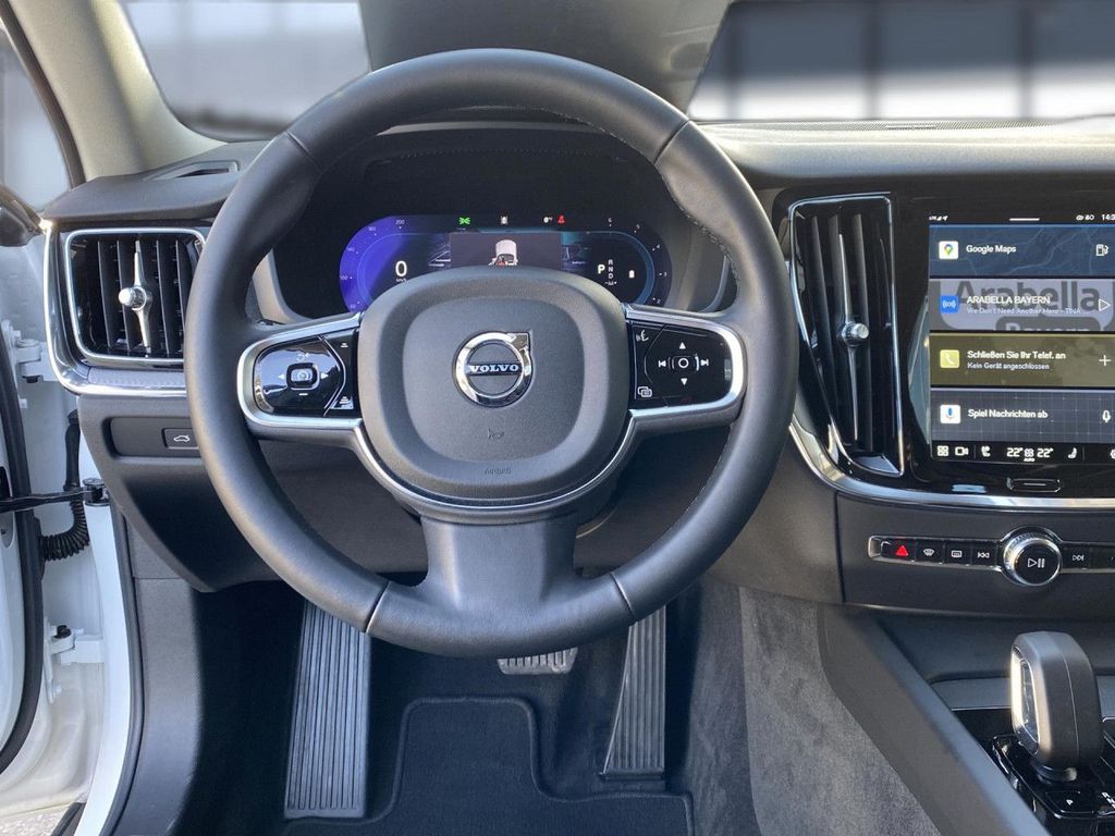 Volvo V60 Cross Country 2024