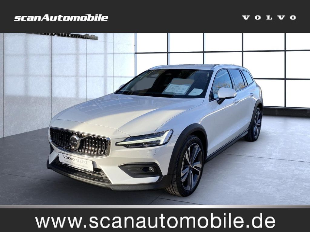 Volvo V60 Cross Country 2024