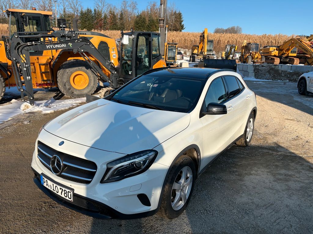 Mercedes-Benz GLA 220 2017