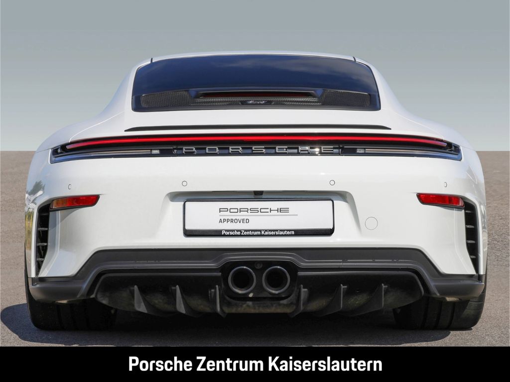 Porsche 992 2025