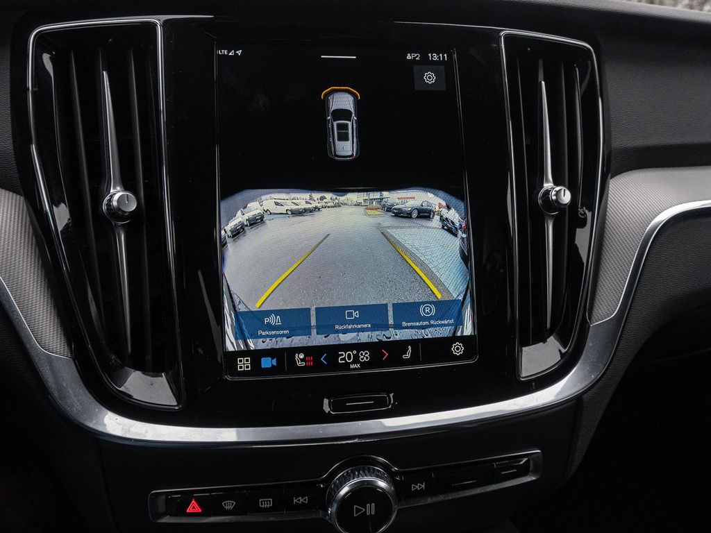 Volvo V60 Cross Country 2023