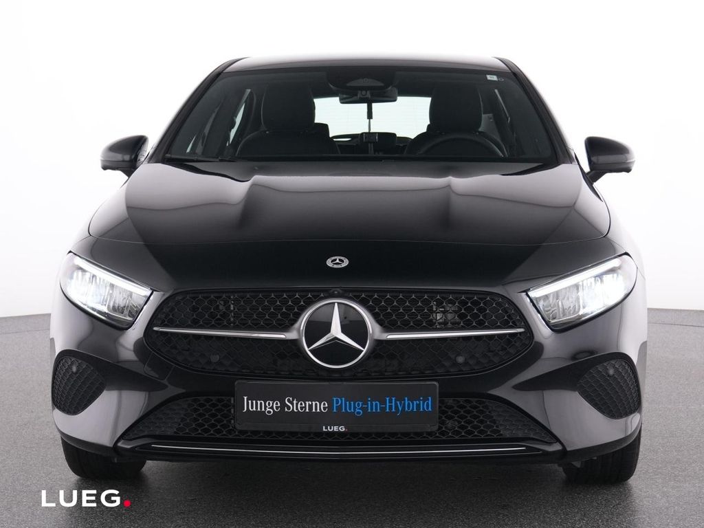 Mercedes-Benz A 250 2025