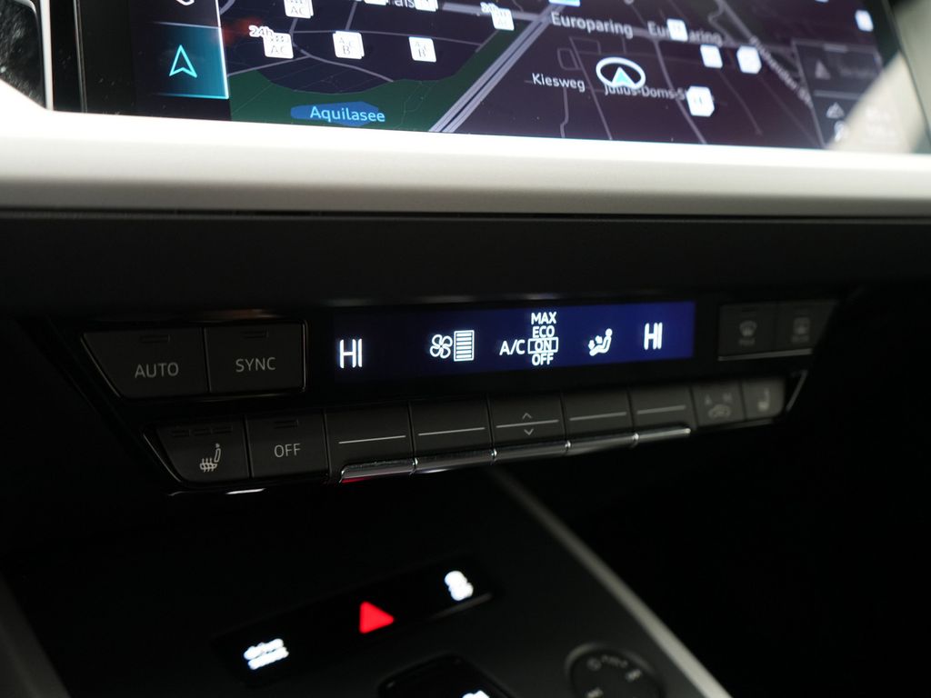 Audi Q4 2022