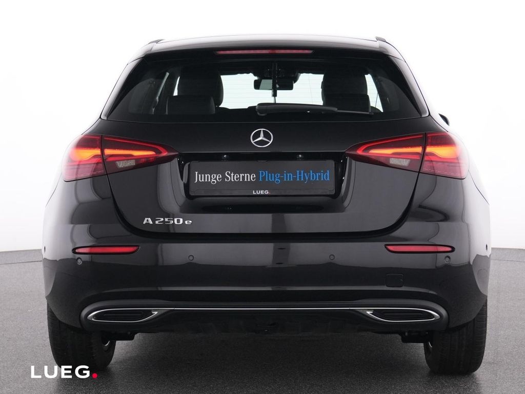 Mercedes-Benz A 250 2025