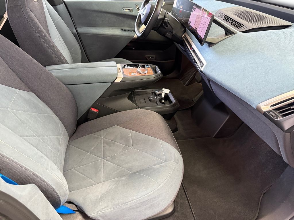 BMW iX 2021