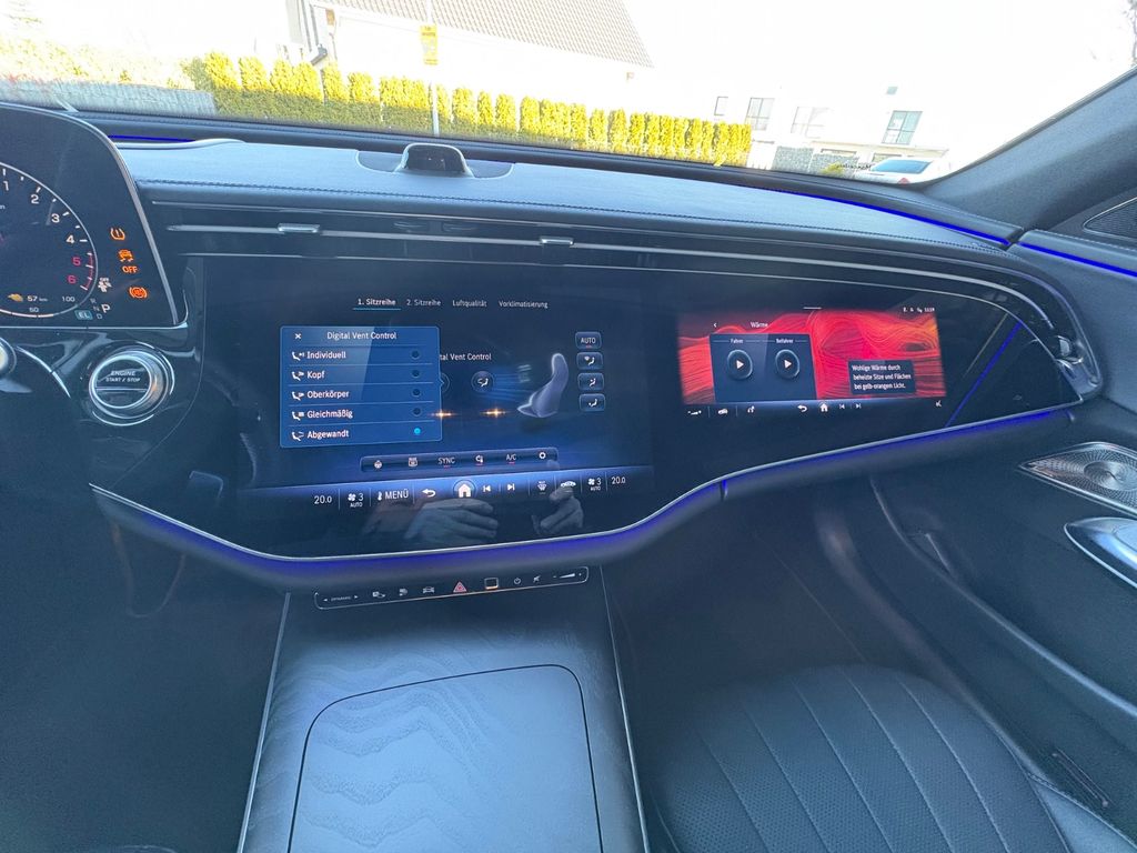 Mercedes-Benz E 300 2025