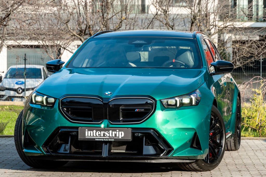 BMW M5 2025