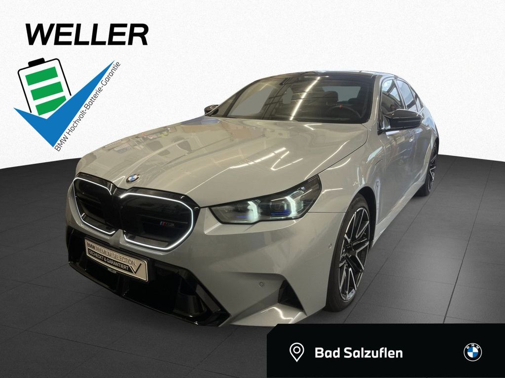 BMW M5 2024