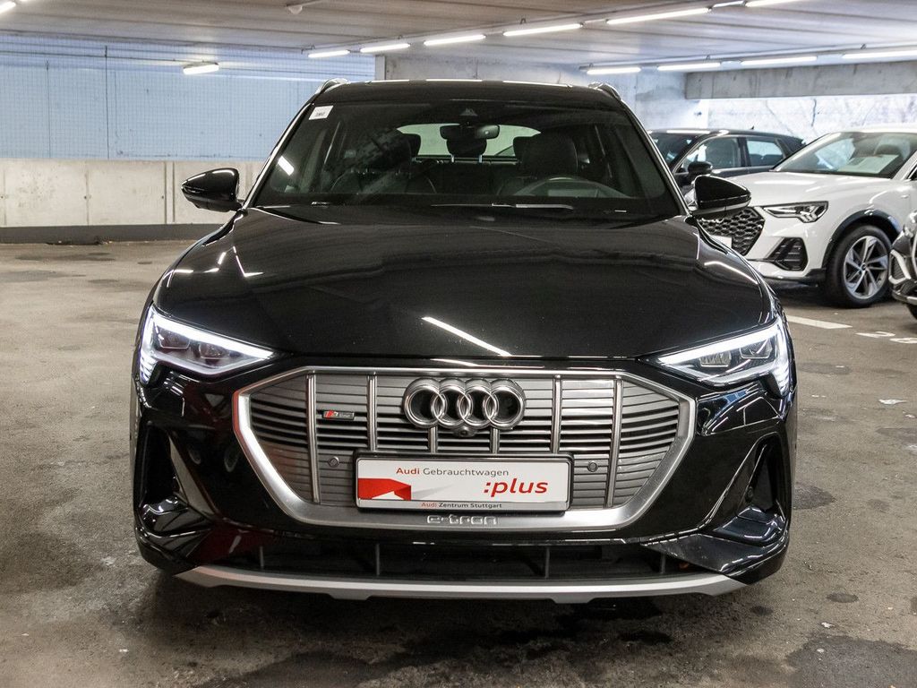 Audi e-tron 2022