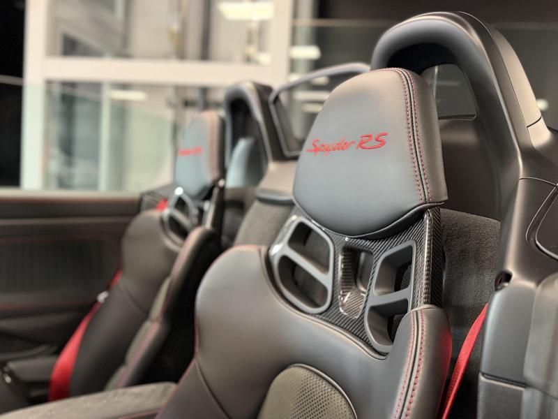 Porsche Boxster 2025