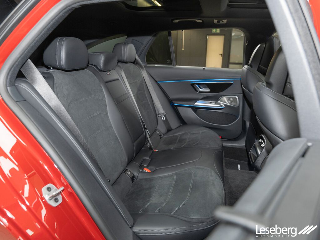 Mercedes-Benz E 300 2025