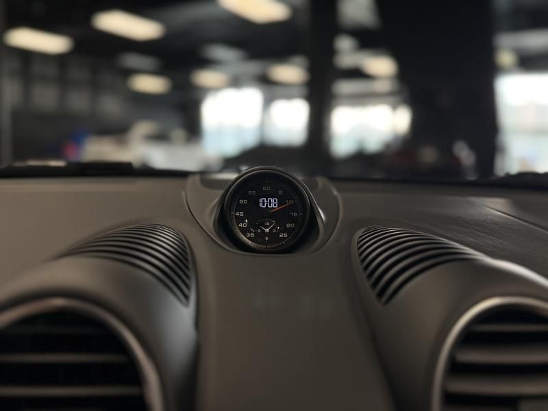 Porsche Boxster 2025