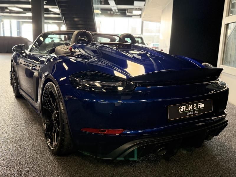 Porsche Boxster 2025