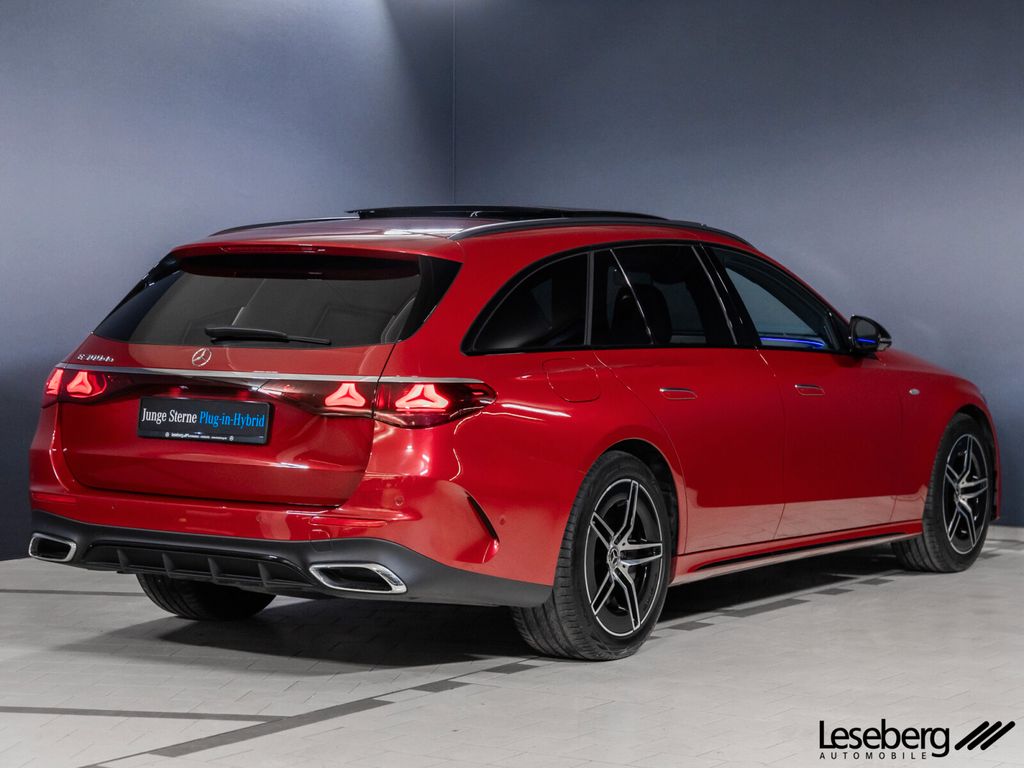 Mercedes-Benz E 300 2025