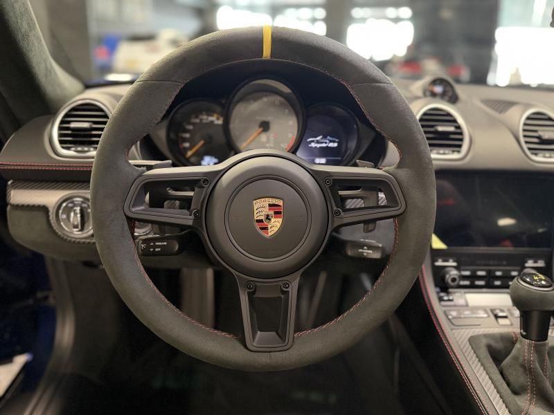 Porsche Boxster 2025