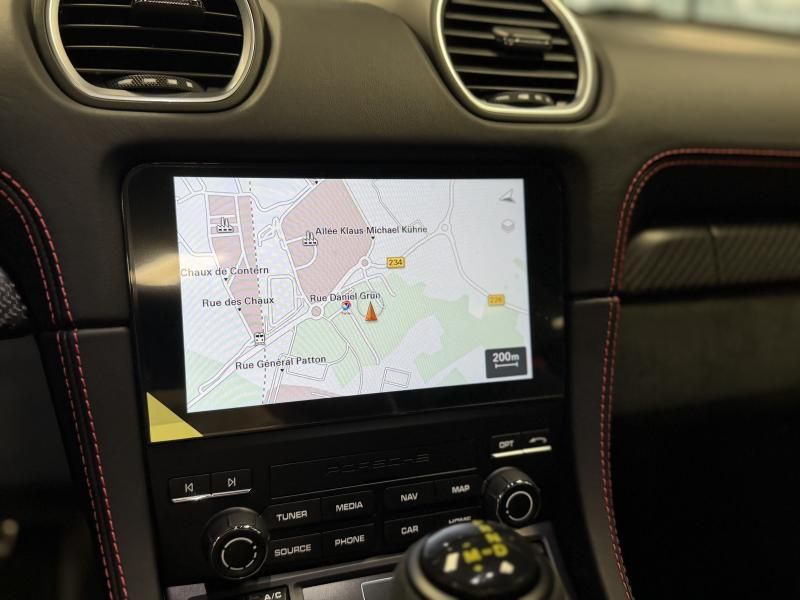 Porsche Boxster 2025