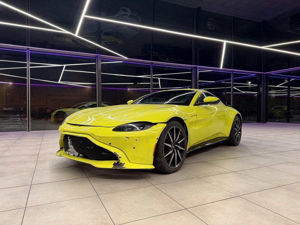 Aston Martin V8 Vantage 2020