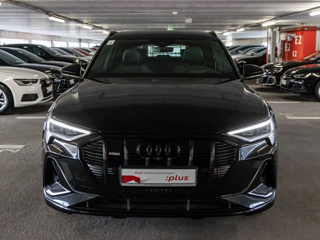 Audi e-tron 2023